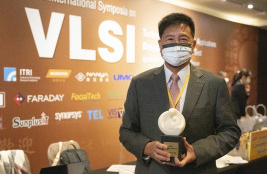 XPJ光电董事长彭双浪荣获潘文渊文教基金会 ERSO Award