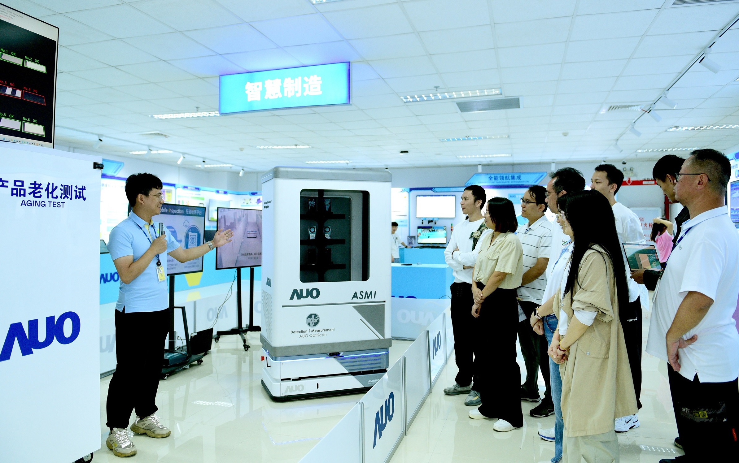 XPJ廈門將5G+ABC技術串聯生產管理全流程，打通研發、採購、生管、製程、設備、品質等產品全生命週期製造流程，完成數位化設計、智慧供應鏈、智慧座艙、全流程設備管理、資料驅動優化、智慧線上檢測、智慧品管等自我調整生產模式升級